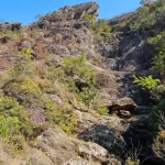 Cachoeira histórica seca após mais de 100 dias sem chuva em MG; confira as imagens antes e depois